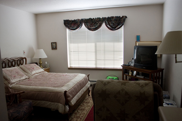 Arlington Place Assisted Living Bedroom